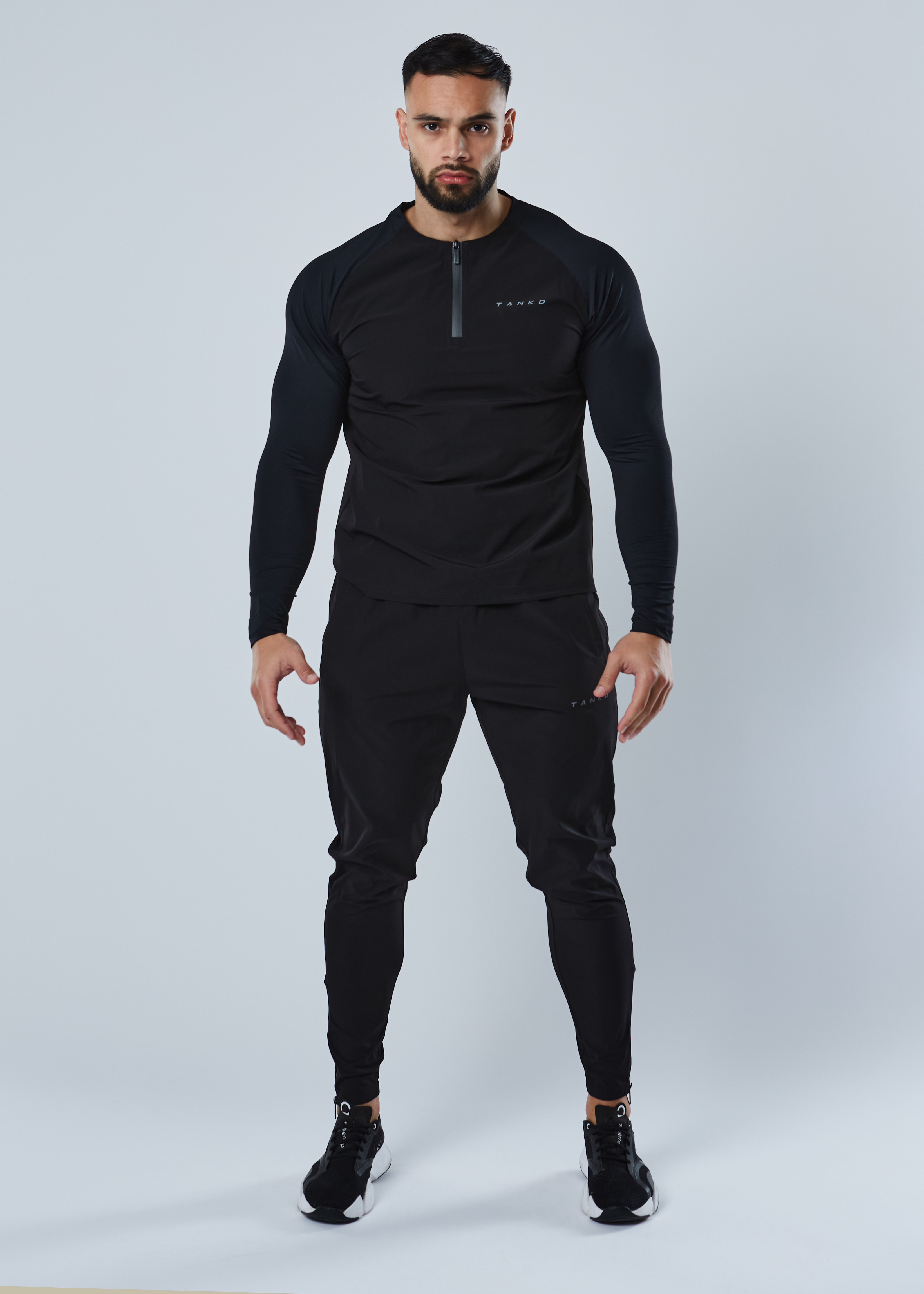 Core Hybrid 1/4 Zip Tee (Black)