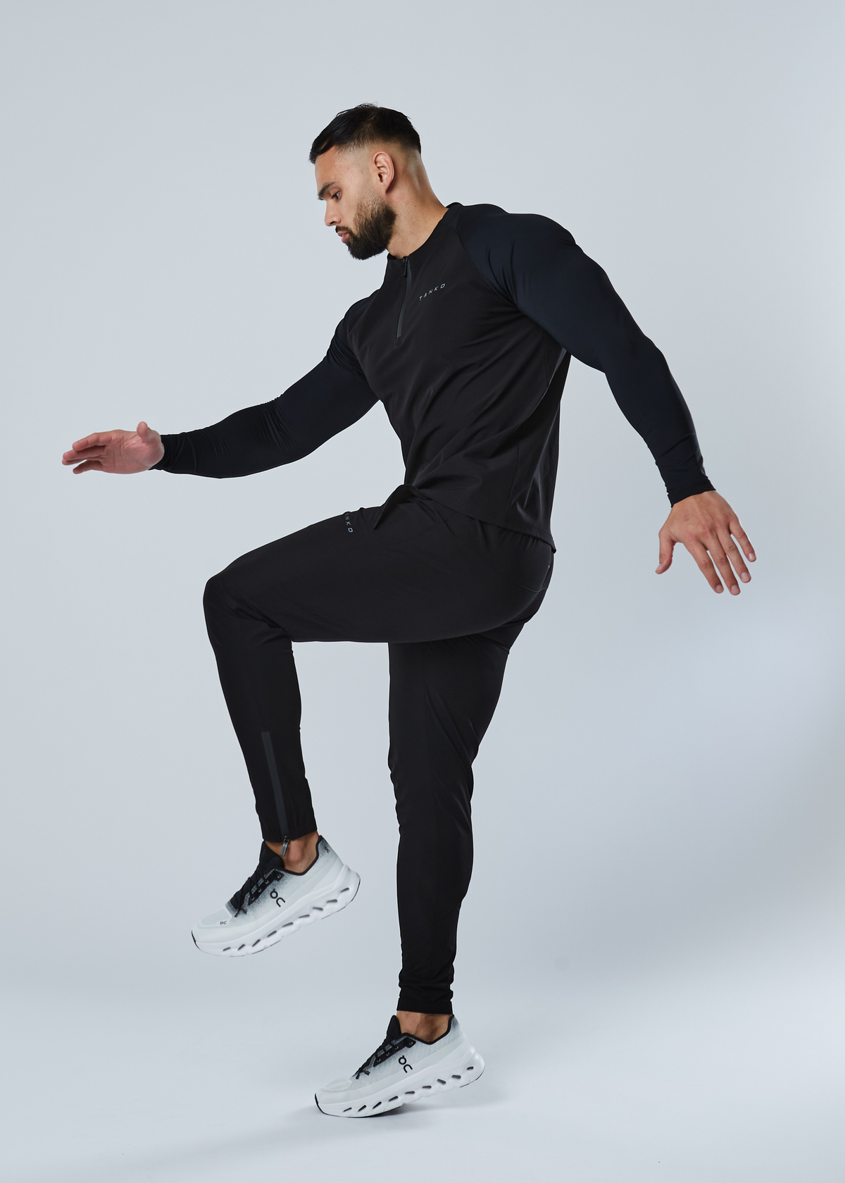 Core Hybrid 1/4 Zip Tee (Black)