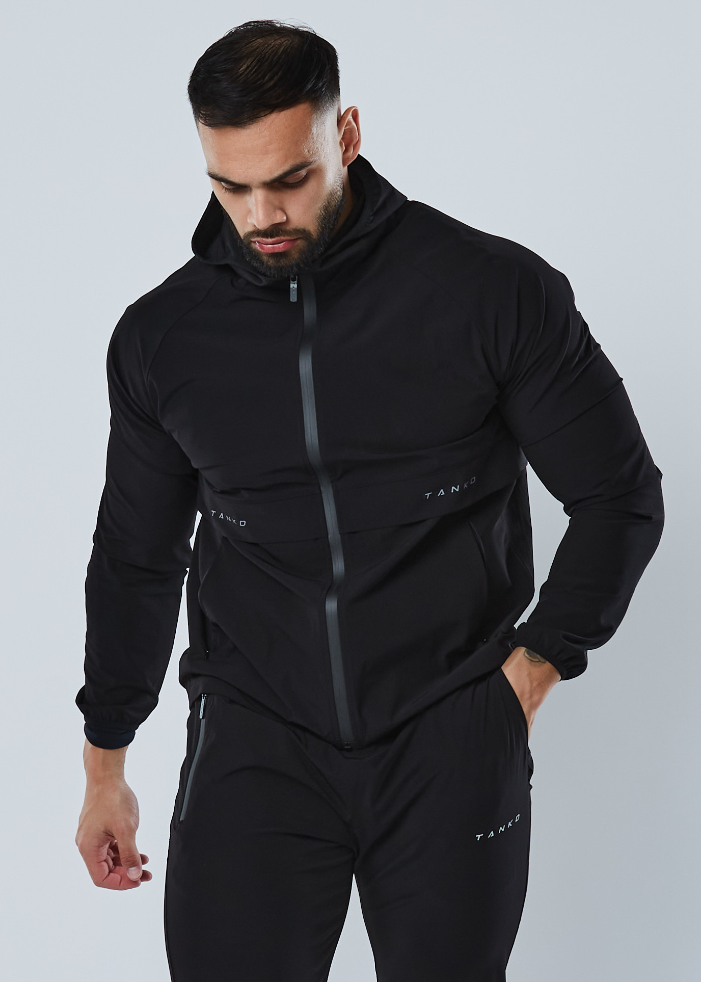Tail Wind Zip Jacket (Black)